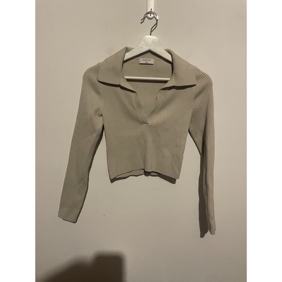 Aritzia Babaton Sculpt Knit Polo M Matte Pearl Ribbed Long Sleeve Neutral Clean - Picture 2 of 5